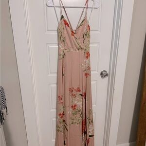 Lulus Women’s silk formal floral dress.